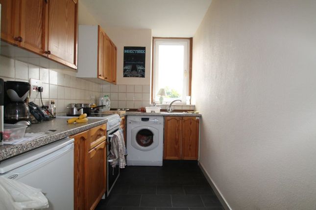 Thumbnail Flat to rent in Springhill, Dundee