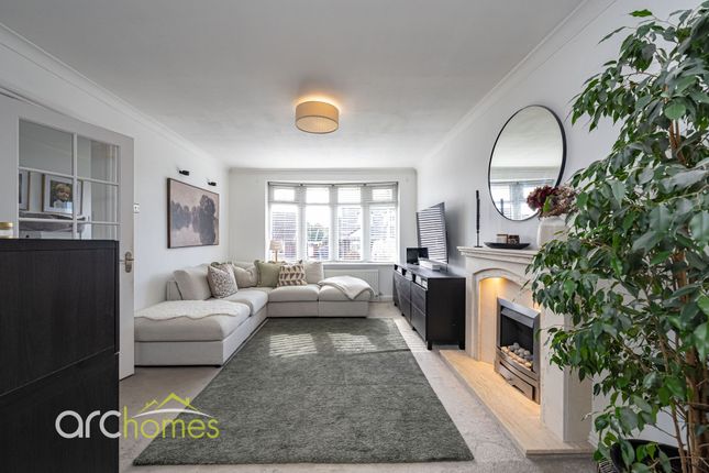 43 Hillside Avenue, Manchester photo 2