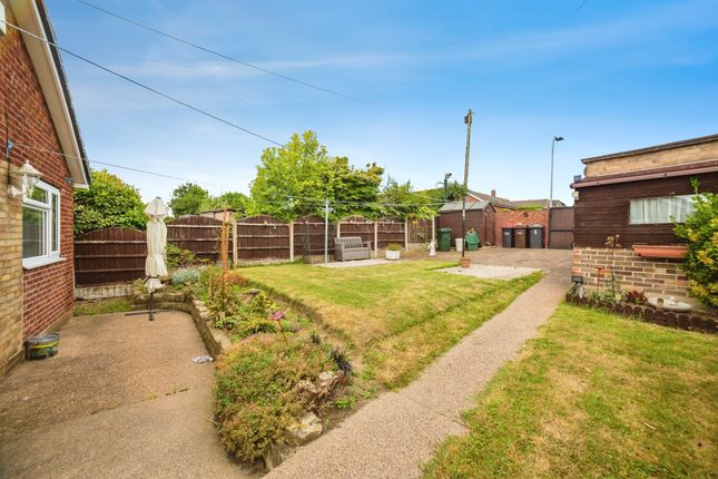 5, Calcot Green, Mexborough photo 4