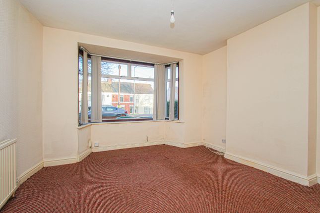 149, Finedon Road, Wellingborough photo 5