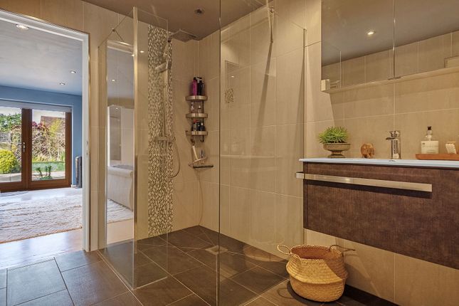 Bedroom 4 En-Suite