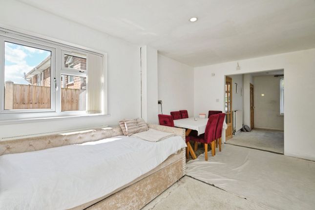 17, Cossington Road, Birmingham photo 4