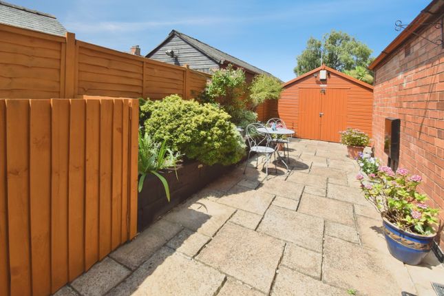 4, Rupert Crescent, Newark photo 4