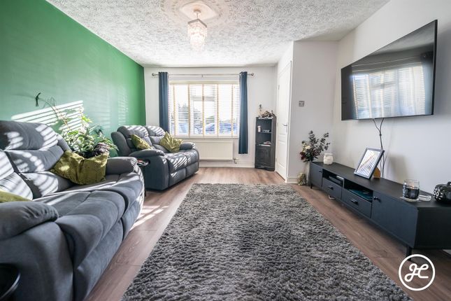 9, Severn Close, Bridgwater photo 4