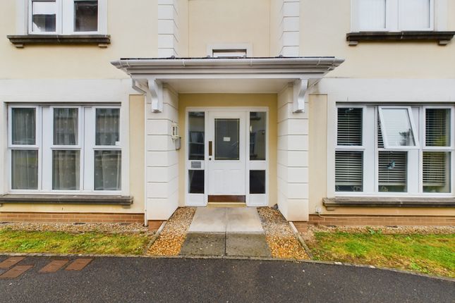 Thumbnail Flat to rent in Sylvan Court, Stoke, Plymouth