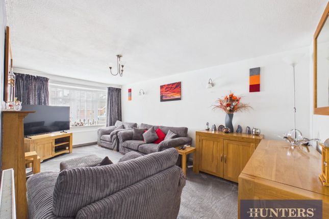 31, Viking Road, Bridlington photo 2