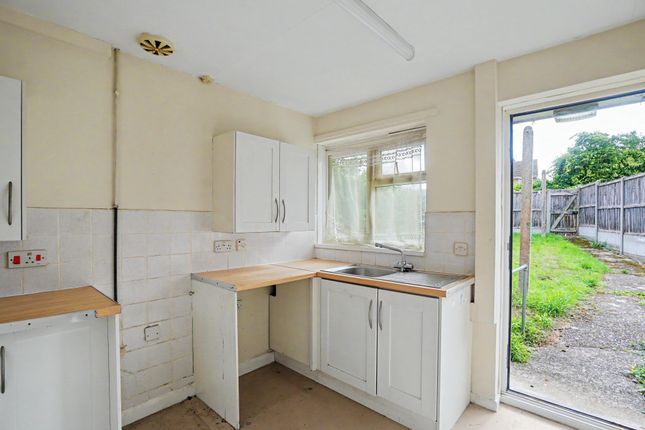 67, Kent photo 2