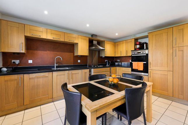 6, Knight Road, Rendlesham, Woodbridge photo 4
