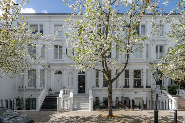 Thumbnail Terraced house for sale in Palace Gardens Terrace, Kensington, London