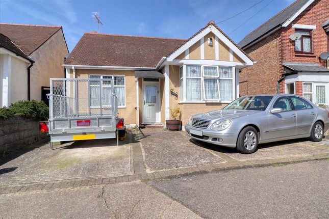 2-bed house on 43, Carrs Road, Clacton on Sea, £290,000