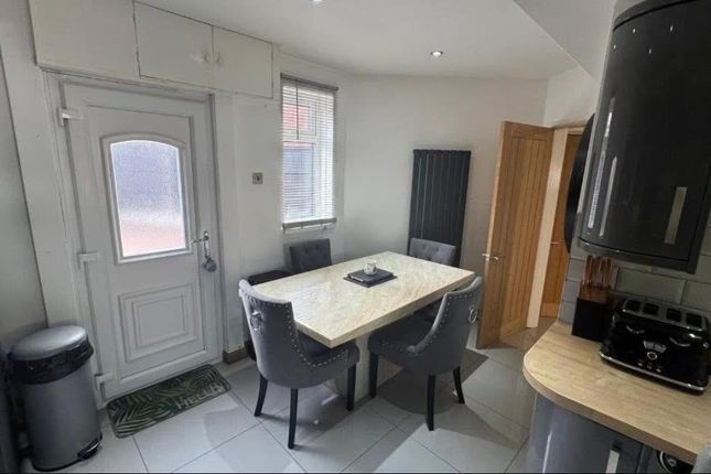 48, Mansfield Road, Mansfield photo 5
