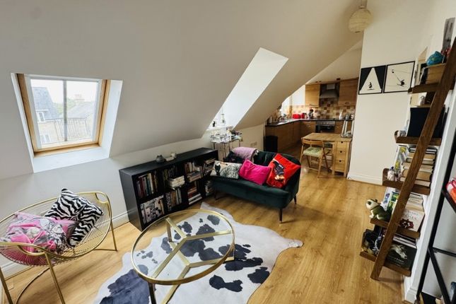 Flat 24, Stamford Yard, Royston photo 3