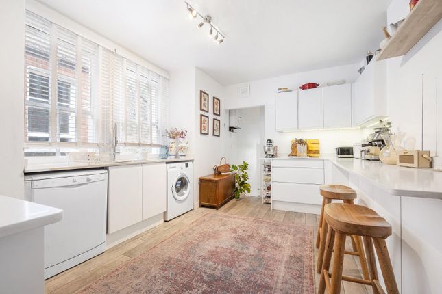 48A, Kingswood Road, London photo 2