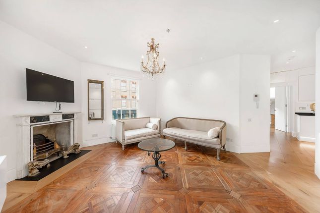 Flat to rent in Lillie Road, Munster Village, London