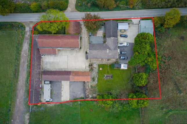 East Farmhouse, Broad Lane, Pontefract photo 2