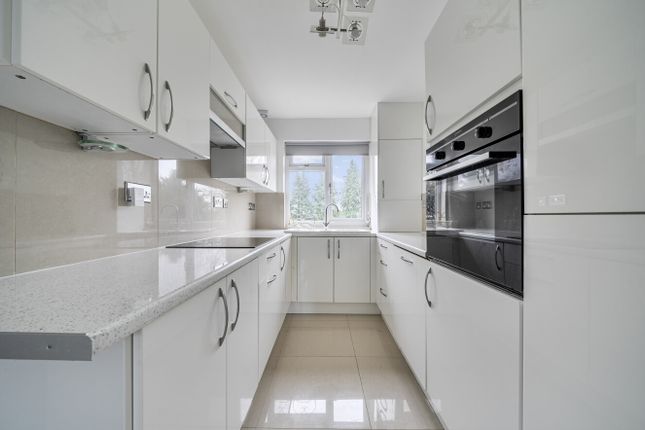 2, Glyn Drive, Sidcup photo 4