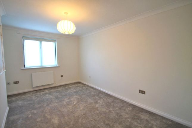 3, Oak View, Berkshire photo 4