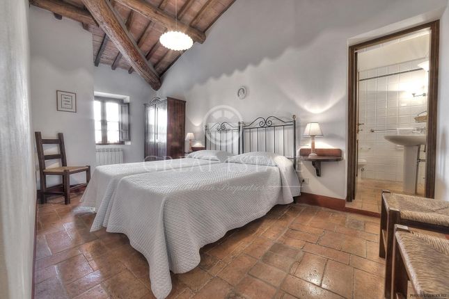 Villa for sale in Montaione, Firenze, Tuscany