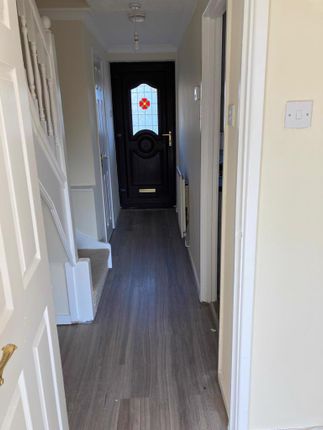 19, Ulverscroft, Milton Keynes photo 2