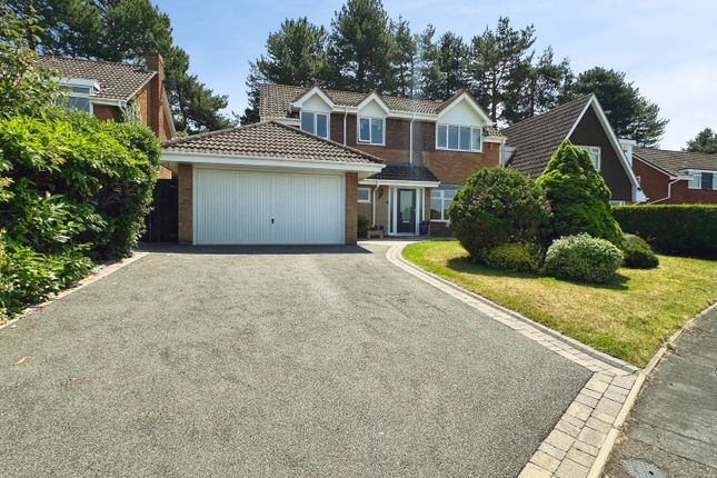 41, Copper Beech Drive, Wolverhampton photo 2
