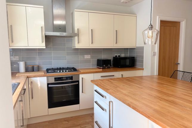 4 Barndale Road, Liverpool photo 4