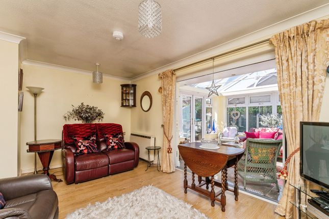 47, Round Hill Meadow, Chester photo 2