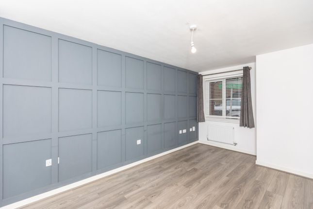 121, Sycamore Drive, Castleford photo 3