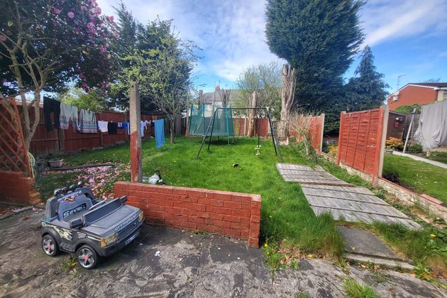 56 Lewis Street, Tipton photo 4