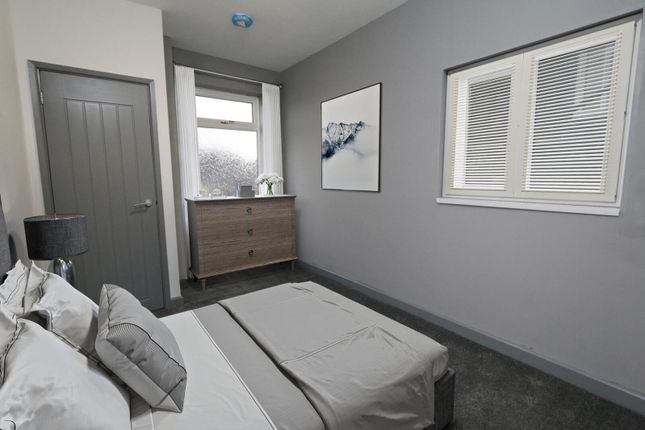 Flat 2, 42, Wellington Street, Staffordshire photo 4
