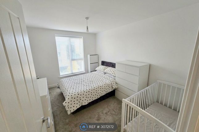 Barnfield Way, Newhall, Harlow photo 5