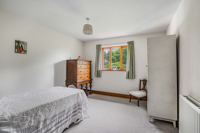 2, Franklin Close, Kidlington photo 4
