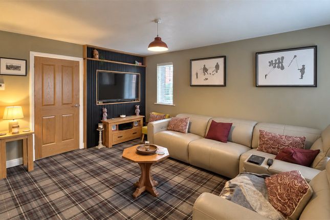 9, Coulter Close, Dumfries and Galloway photo 3