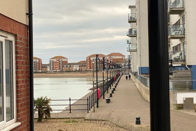 Flat for sale in Macquarie Quay, Sovereign Harbour