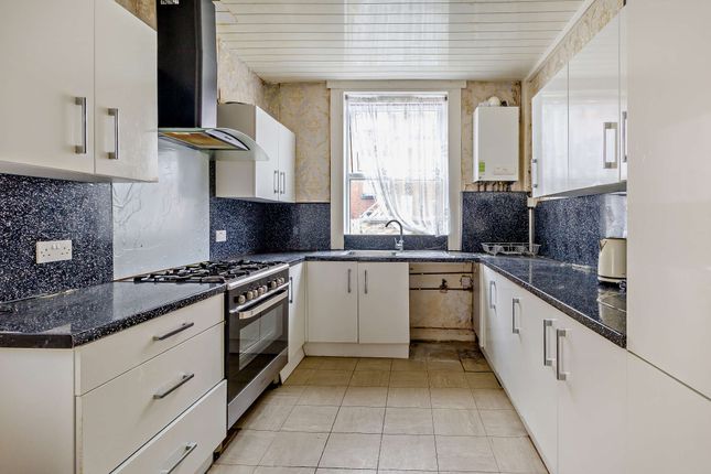 26, Savile Road, Leeds photo 3