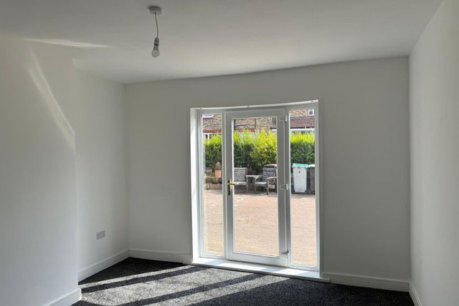 9 Clarence Gardens, Consett photo 5