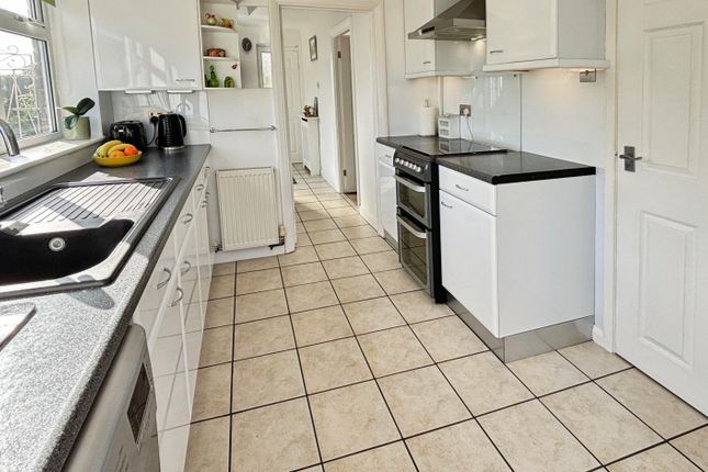 2, Broadway, North Hykeham photo 4