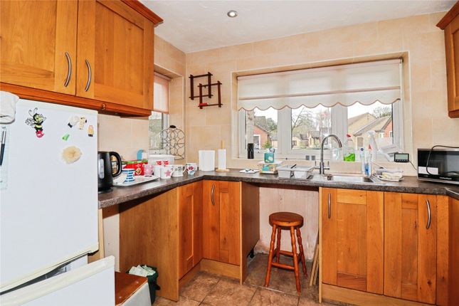 36, Catton Court, Old Catton photo 4