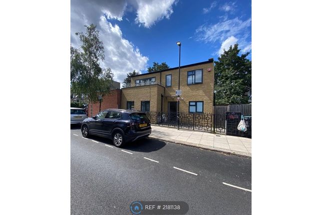 Detached house to rent in St. Pauls Road, London