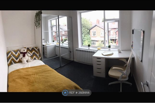 Flat, Fairfield Court Daisy Bank Road, Manchester photo 4