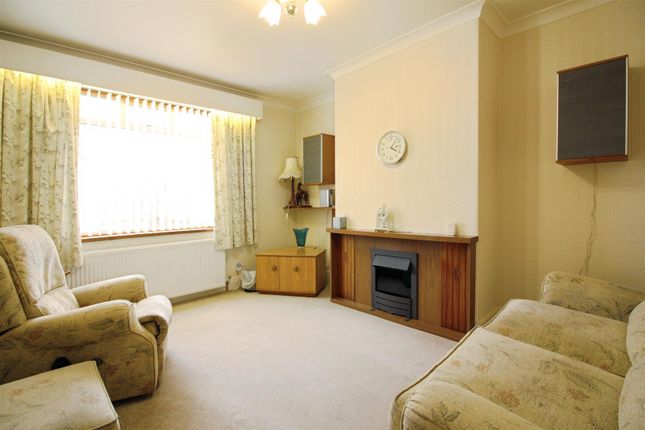2, Dunhill Crescent, Leeds photo 2
