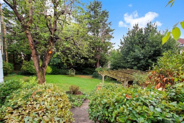 The Old Manse, Flat 3, 24, Sunnyside Road, Somerset photo 4