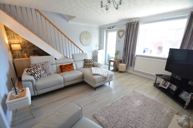 16, Martingale Way, Droylsden photo 4
