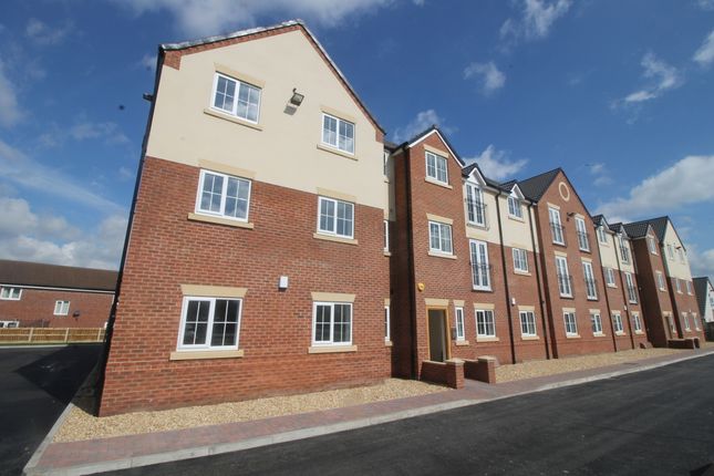 Flat to rent in Mulberry Court, Auckley, Doncaster