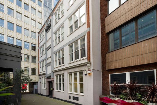 Office to let in Red Lion Court, London