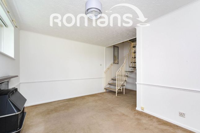 14, Birdcombe Road, Swindon photo 2