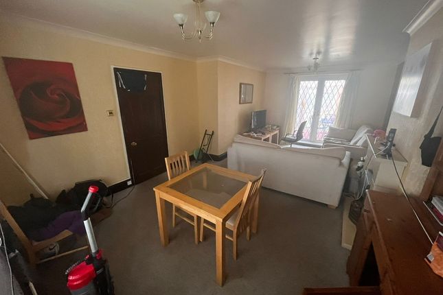 38, Cunningham Road, Norwich photo 4