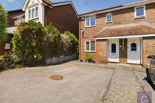 Thumbnail Semi-detached house for sale in Poundfield Way, Twyford