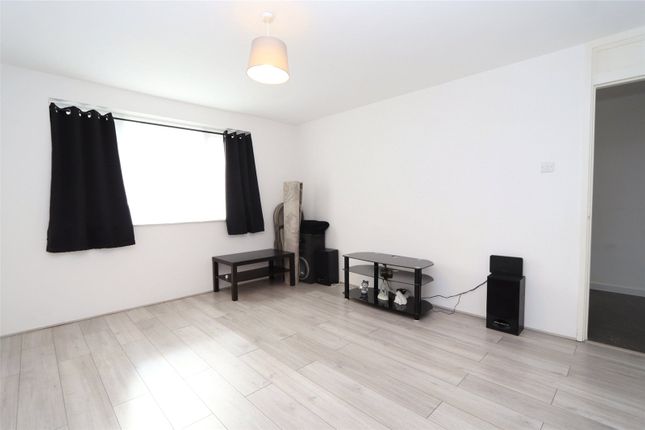 29, Turnmill Avenue, Milton Keynes photo 4