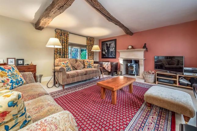 Pear Tree Cottage, 3 Macclesfield Road, Prestbury photo 2