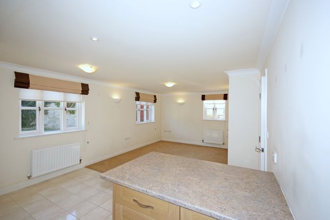 Flat 1, 3, Thames Street, Witney photo 4